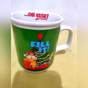 VINTAGE Garfield Christmas mug "Fill It Or Else" Enesco  1978 